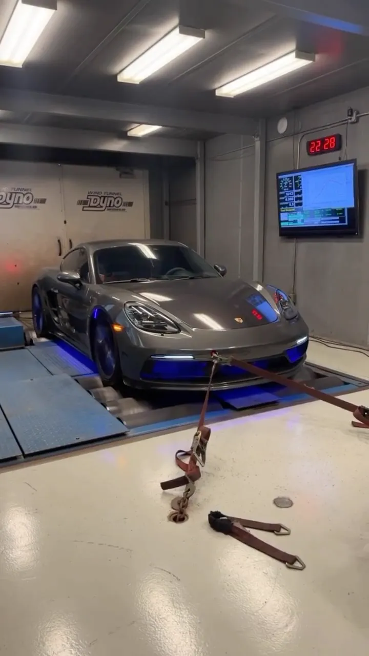 Porsche 718 on the dyno